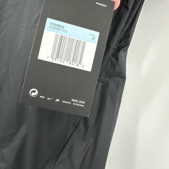 Nike Dri-fit SS Softball Wind Jacket Women’s M Black AV6696-010 NEW - Picture 2 of 4